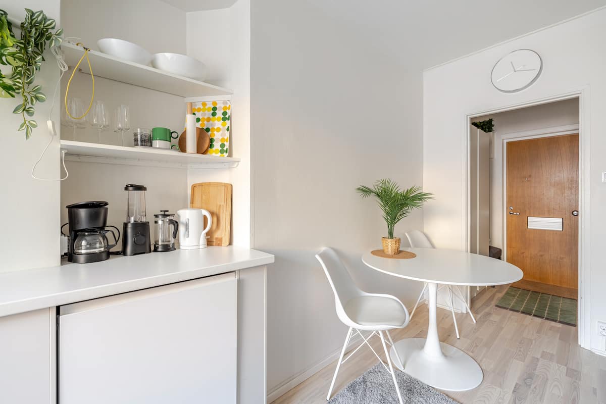 Siisti Airbnb-asunto Helsingissä - Valoistavan ylläpitämä